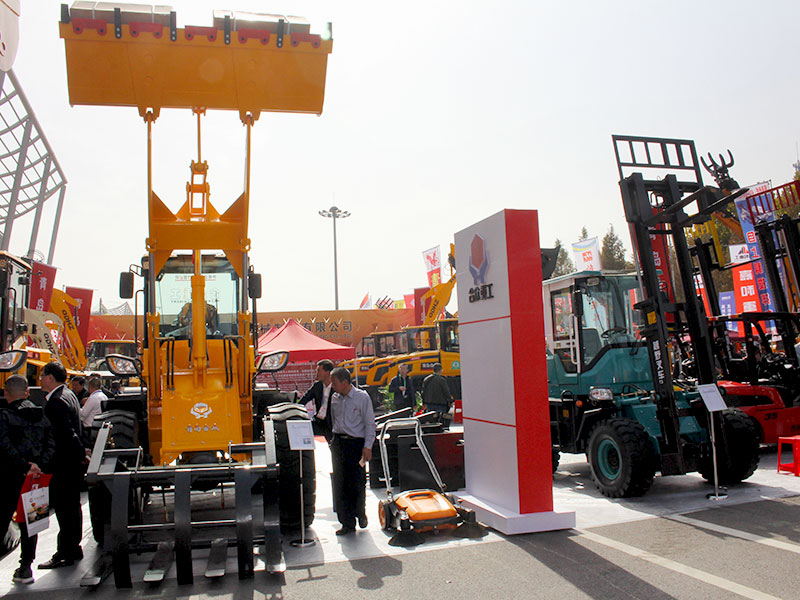“合眾重工”應(yīng)邀參加2019中國（青島）國際農(nóng)業(yè)機械展覽會CAME(圖5)